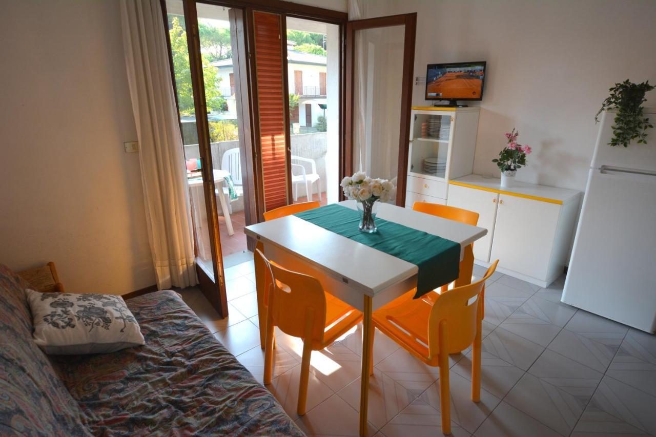 Апартаменты Flat In Lignano Pineta Линьяно-Саббьядоро Экстерьер фото