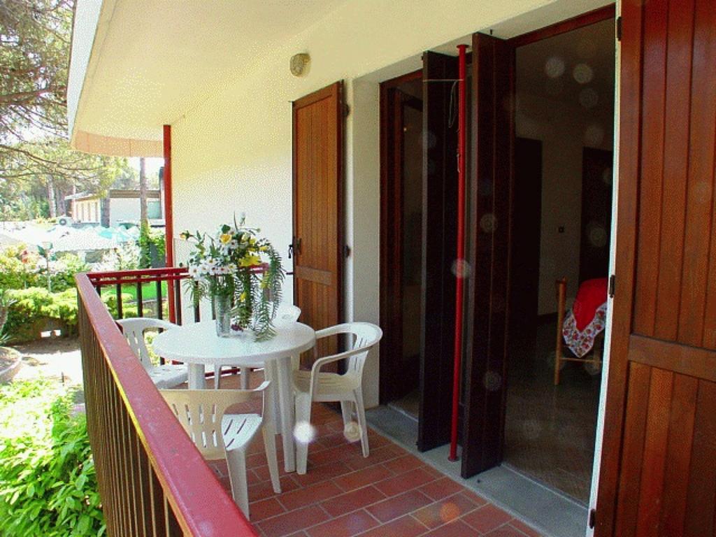Апартаменты Flat In Lignano Pineta Линьяно-Саббьядоро Экстерьер фото